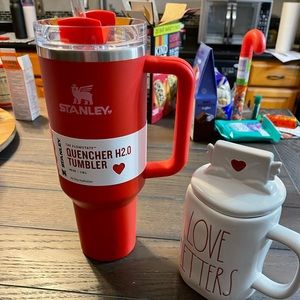 NWT TARGET RED STANLEY!! 40oz